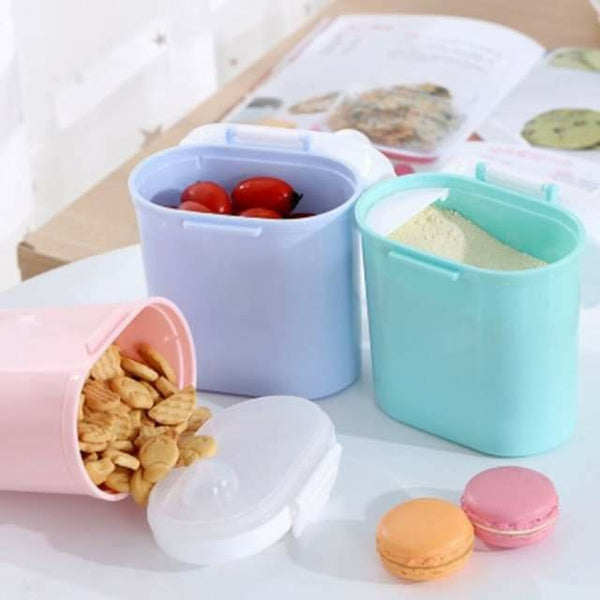 Milk & Food Air-tight Storage with Scoop